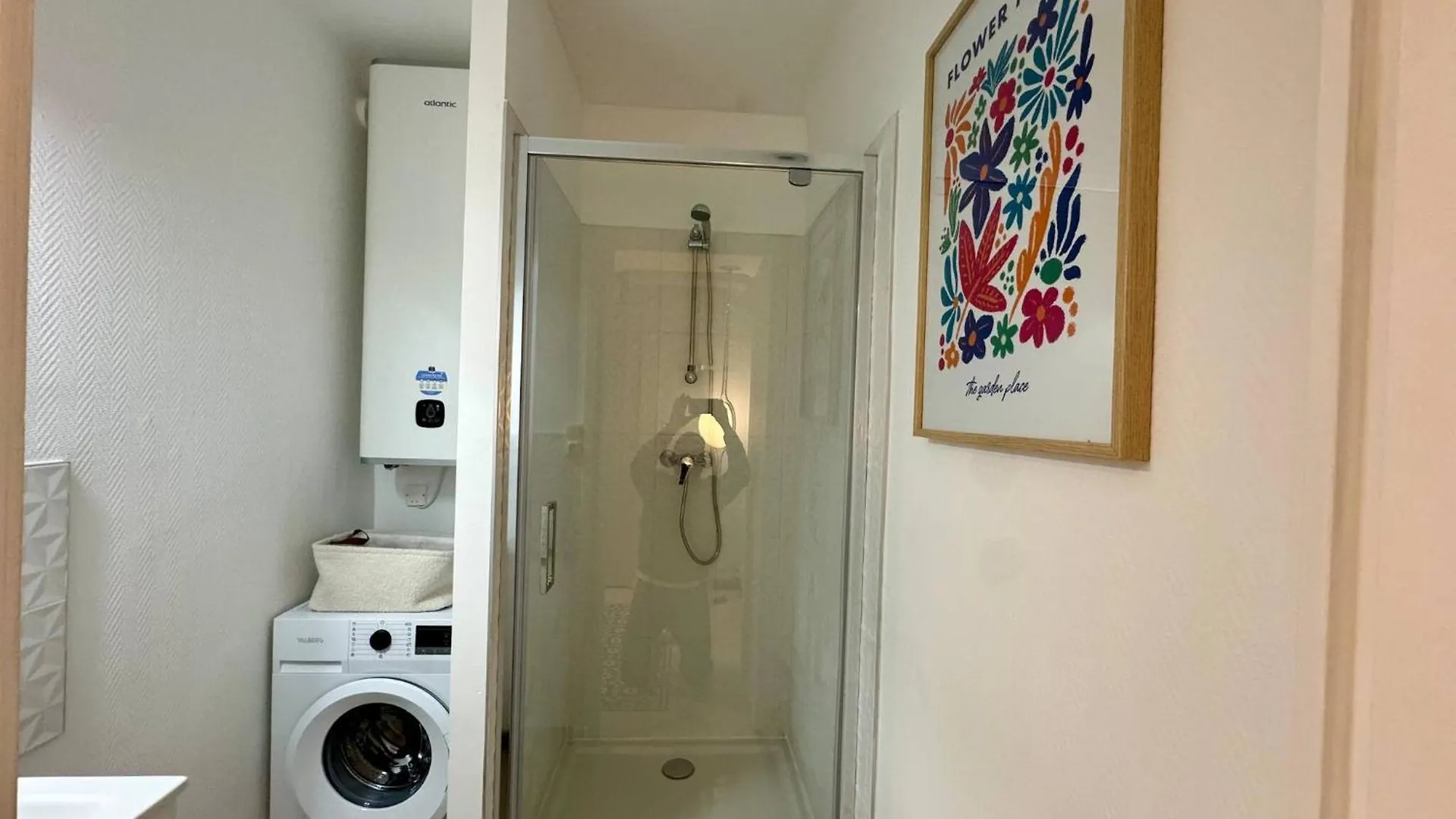 Suite Alambra Lyon 0*,