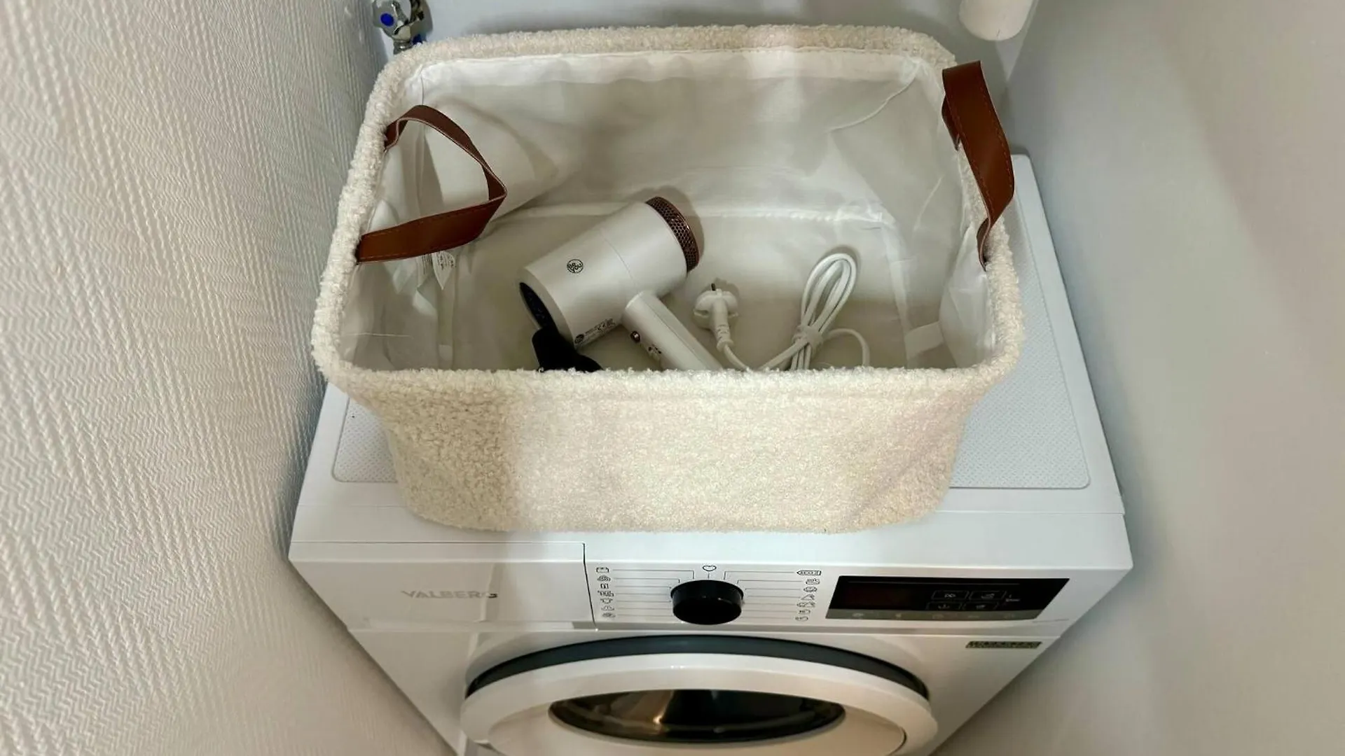 ליון Suite Alambra